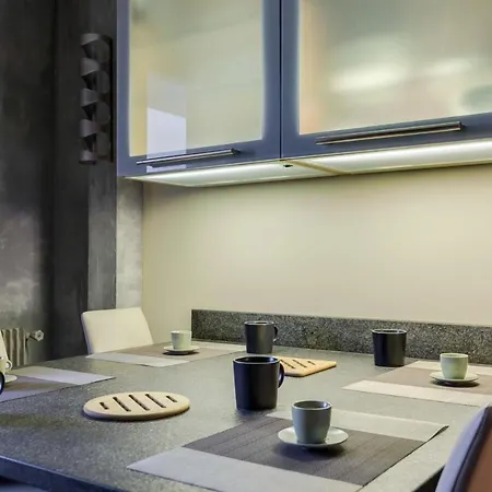 Floor - 2 Chambres, Free Wifi & Parking & Sunset By Immoconciergerie Apartmán