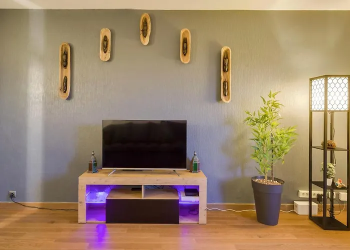 아파트 Floor - 2 Chambres, Free Wifi & Parking & Sunset By Immoconciergerie *